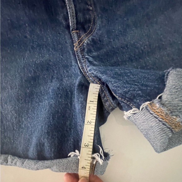 Levi’s Big E Red Tag Dark Blue Shorts - Picture 13 of 13